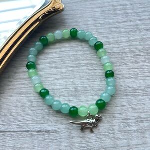 Green Dinosaur Bracelet | Glass Bead Bracelet | Green Bracelet | 6mm Beads |